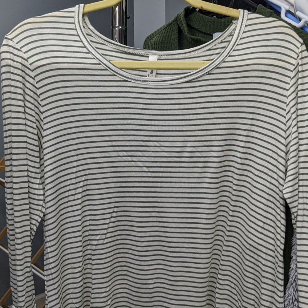 Long sleeve tunic top